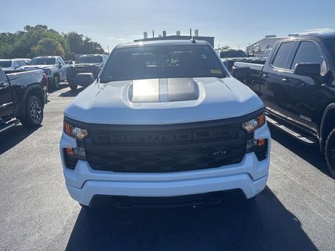 Used 2024 Chevrolet Silverado 1500 Custom w/ Rally Edition RWD image 2