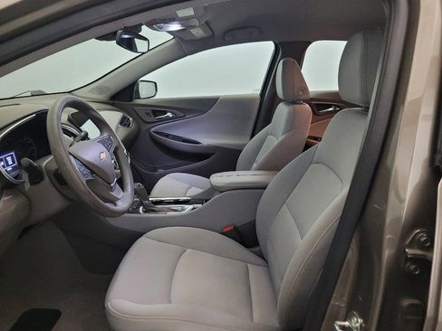 Used 2020 Chevrolet Malibu LT FWD image 17