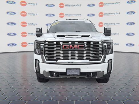 Used 2025 GMC Sierra 2500 Denali w/ Denali Reserve Package image 2