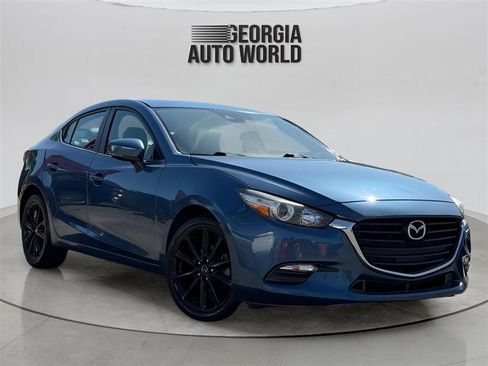 Used 2018 MAZDA MAZDA3 Touring FWD image 8