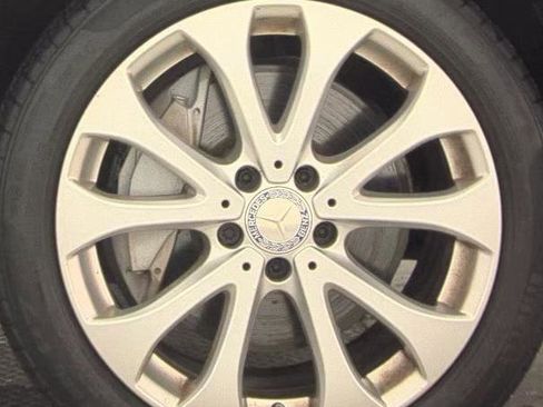 Used 2017 Mercedes-Benz E 300 w/ Premium 1 Package image 9