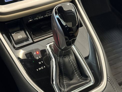 Certified 2025 Subaru Outback Limited image 21