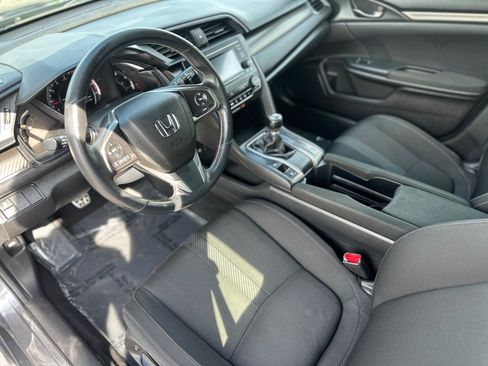 Used 2018 Honda Civic Sport image 20