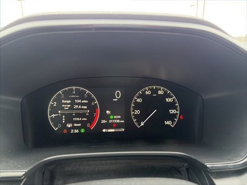 Used 2024 Honda CR-V EX image 11