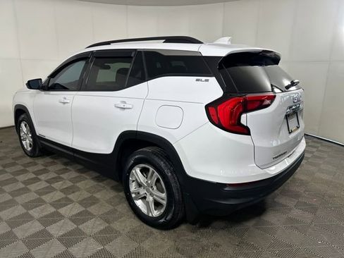 Used 2019 GMC Terrain SLE w/ Driver Convenience Package image 5