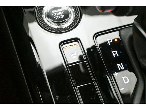 New 2026 Kia Niro EX FWD image 25