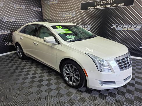 Used 2013 Cadillac XTS Luxury w/ Driver Awareness Package FWD image 8