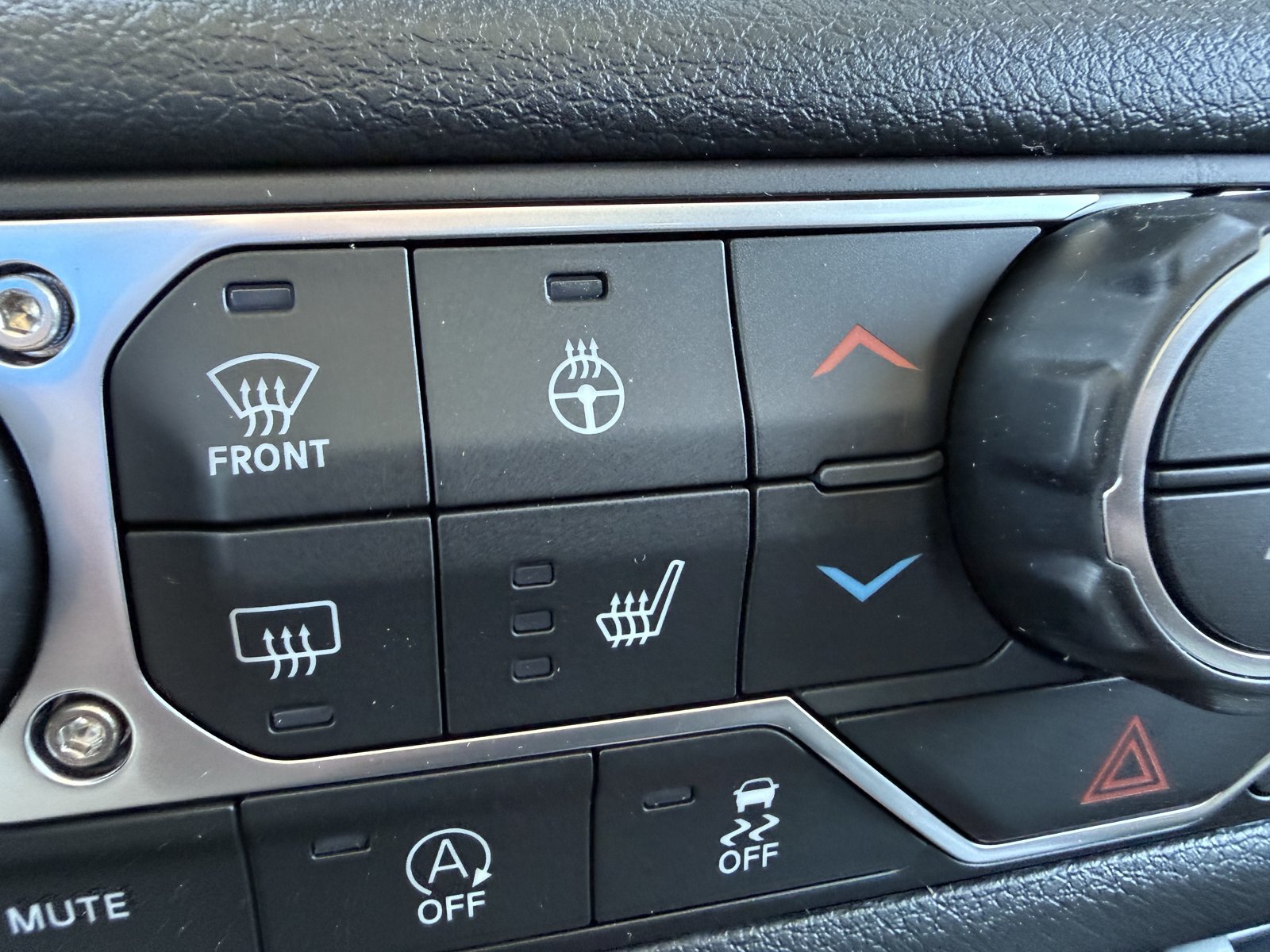 New 2026 Jeep Gladiator Sport AWD/4WD image 25