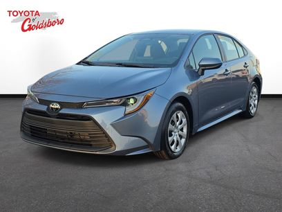 Used 2025 Toyota Corolla LE