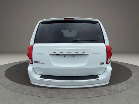 Used 2019 Dodge Grand Caravan GT FWD image 6