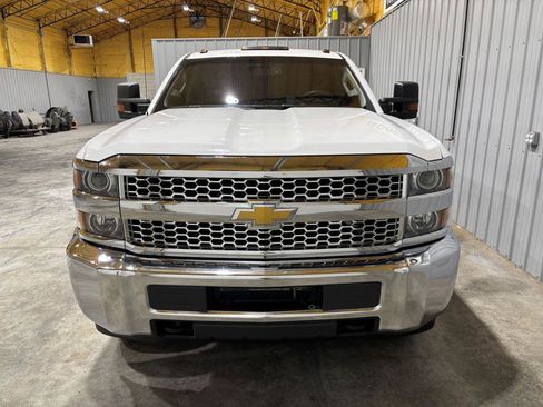 Used 2019 Chevrolet Silverado 2500 W/T w/ WT Convenience Package AWD/4WD image 7