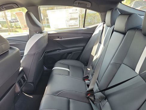 New 2026 Toyota Camry SE w/ Convenience Package image 24