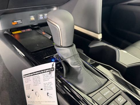 New 2026 Toyota Camry XSE FWD image 25
