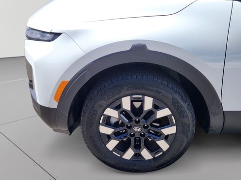 Certified 2025 Hyundai Santa Cruz SE AWD/4WD image 8