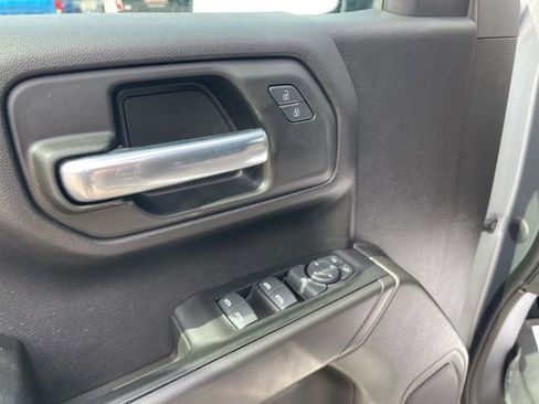Certified 2023 Chevrolet Silverado 1500 Custom Trail Boss w/ LPO, Dark Essentials Package AWD/4WD image 17