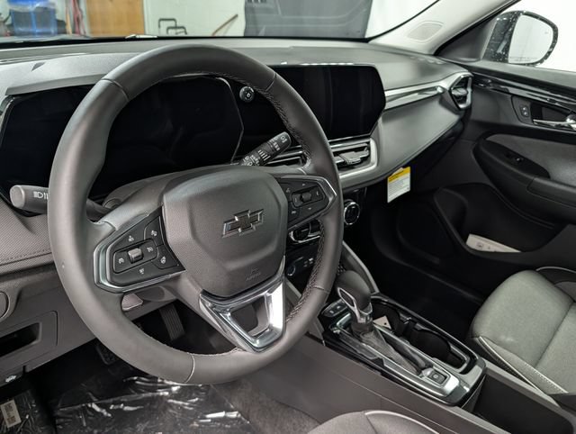 New 2026 Chevrolet TrailBlazer LT w/ Convenience Package FWD image 15