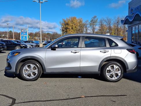 Used 2023 Honda HR-V LX image 7