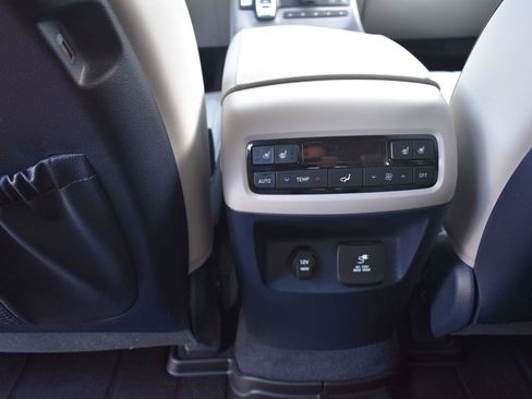 Used 2021 Hyundai Palisade Limited FWD image 51