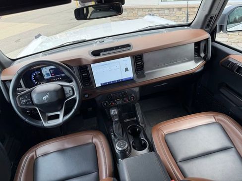 Used 2024 Ford Bronco Outer Banks image 41