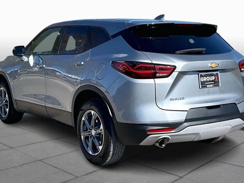 Used 2025 Chevrolet Blazer LT image 12