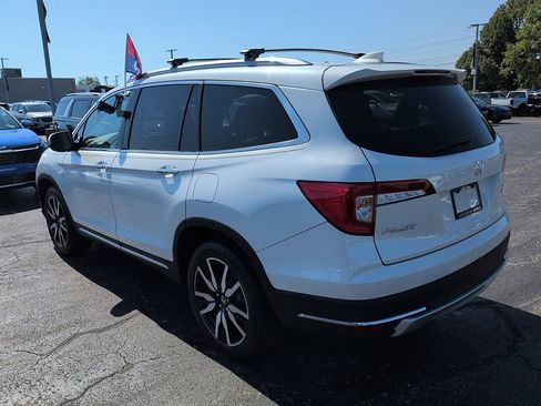 Used 2021 Honda Pilot Touring image 5