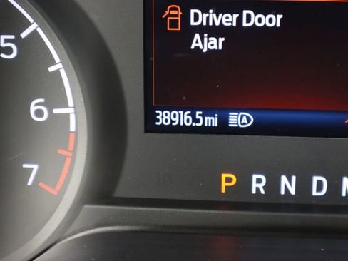 Used 2022 Ford F150 XLT image 40