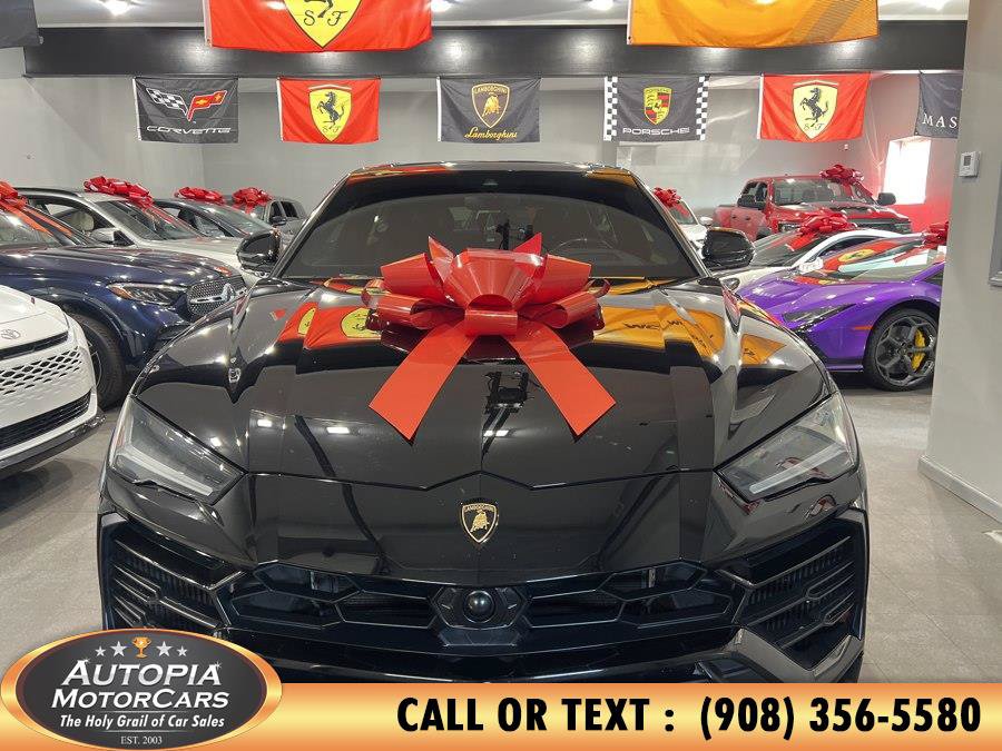 Used 2020 Lamborghini Urus AWD/4WD image 10