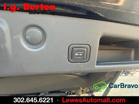 Certified 2021 Chevrolet Equinox LT AWD/4WD image 7