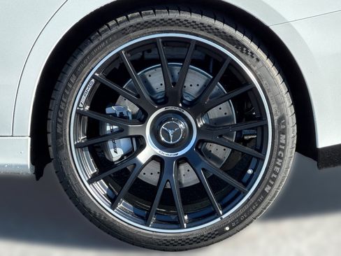 New 2026 Mercedes-Benz E 53 AMG e 4MATIC Sedan image 11