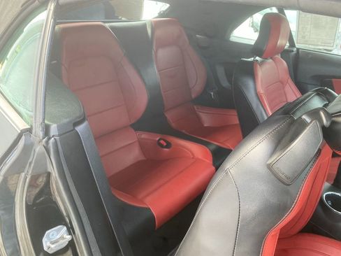 Used 2017 Ford Mustang GT Premium w/ GT Performance Package image 26