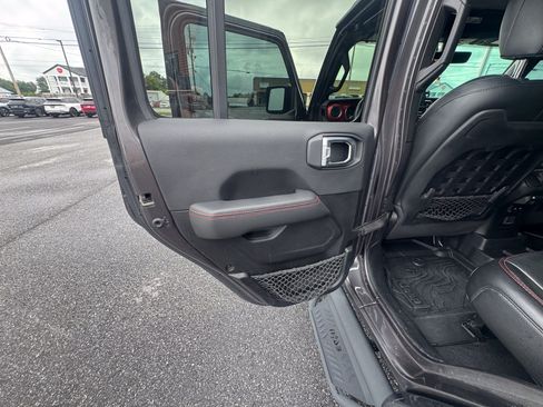 Used 2021 Jeep Wrangler Unlimited Rubicon AWD/4WD image 8