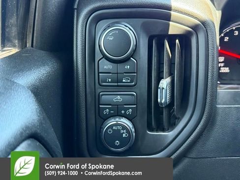 Used 2022 Chevrolet Silverado 1500 Custom w/ LPO, Blackout Package AWD/4WD image 23