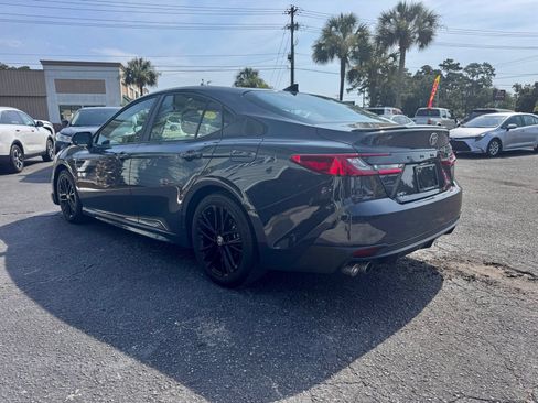 Used 2025 Toyota Camry SE w/ Multimedia Upgrade Package FWD image 5