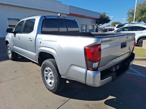 Used 2023 Toyota Tacoma SR image 4
