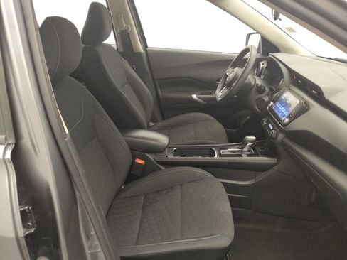 Used 2022 Nissan Kicks SV FWD image 21
