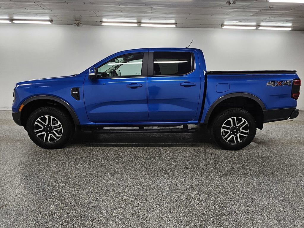 Used 2024 Ford Ranger Lariat w/ Trailer Tow Package AWD/4WD image 9