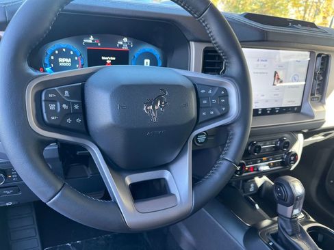 New 2025 Ford Bronco Outer Banks image 10