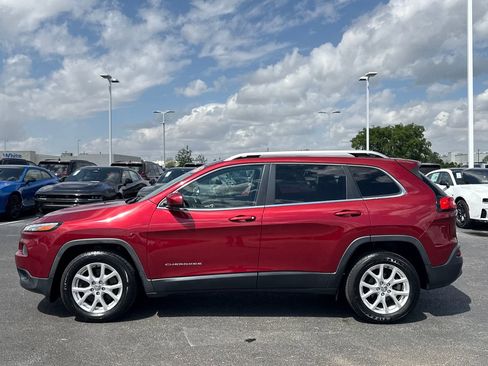 Used 2015 Jeep Cherokee Latitude FWD image 6