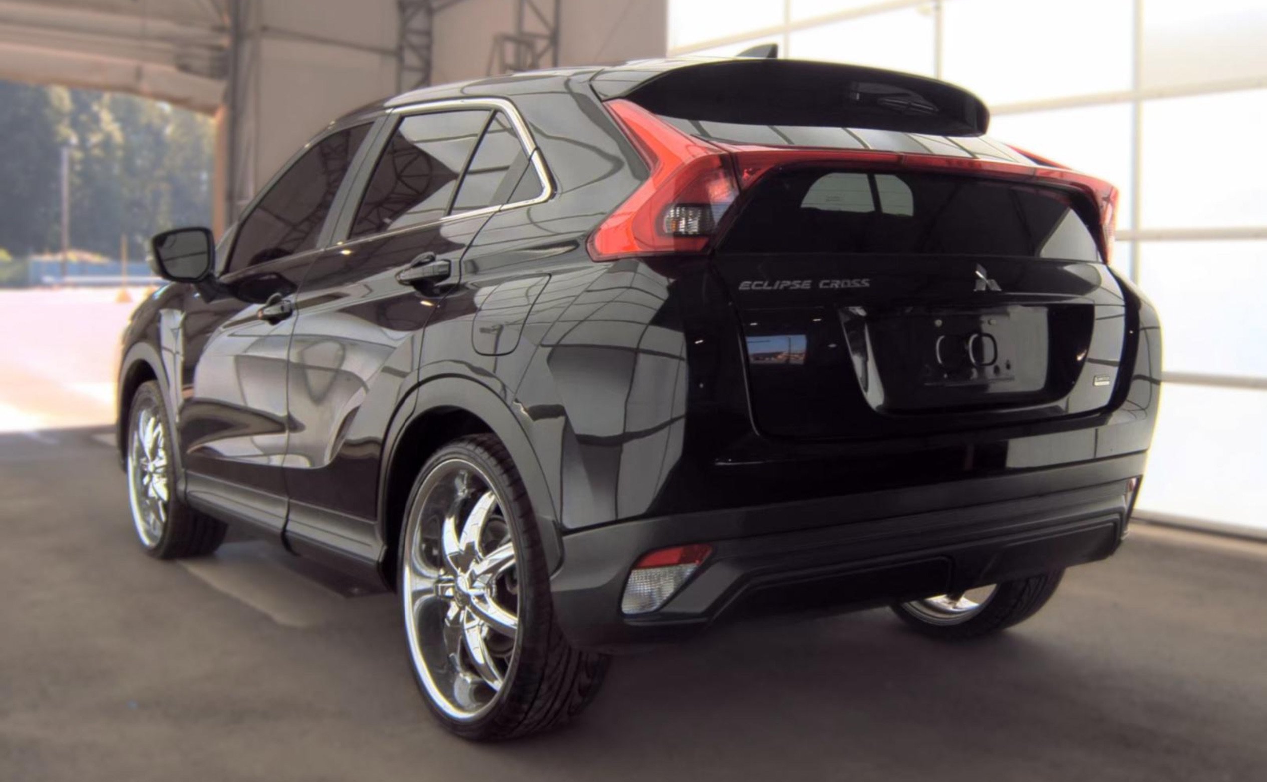 Used 2020 Mitsubishi Eclipse Cross SE FWD image 4