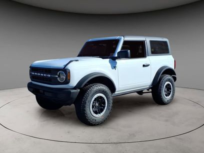 New 2025 Ford Bronco 2-Door w/ Sasquatch Package