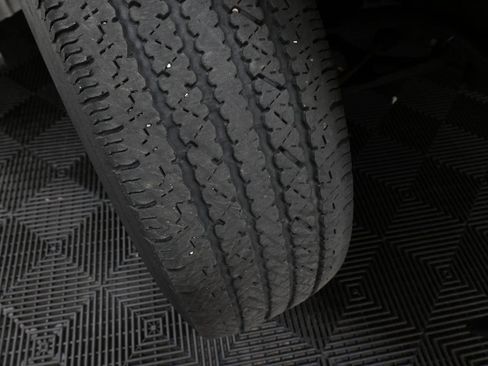 Used 2023 Chevrolet Express 2500 w/ Driver Convenience Package image 21