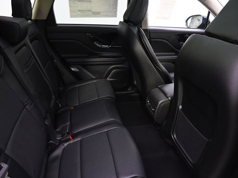 New 2026 Lincoln Corsair Reserve w/ Jet Appearance Package image 18