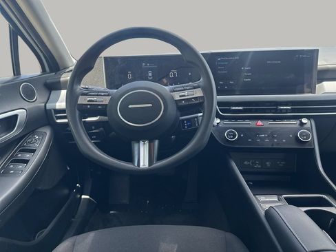 Used 2025 Hyundai Sonata SEL FWD image 20