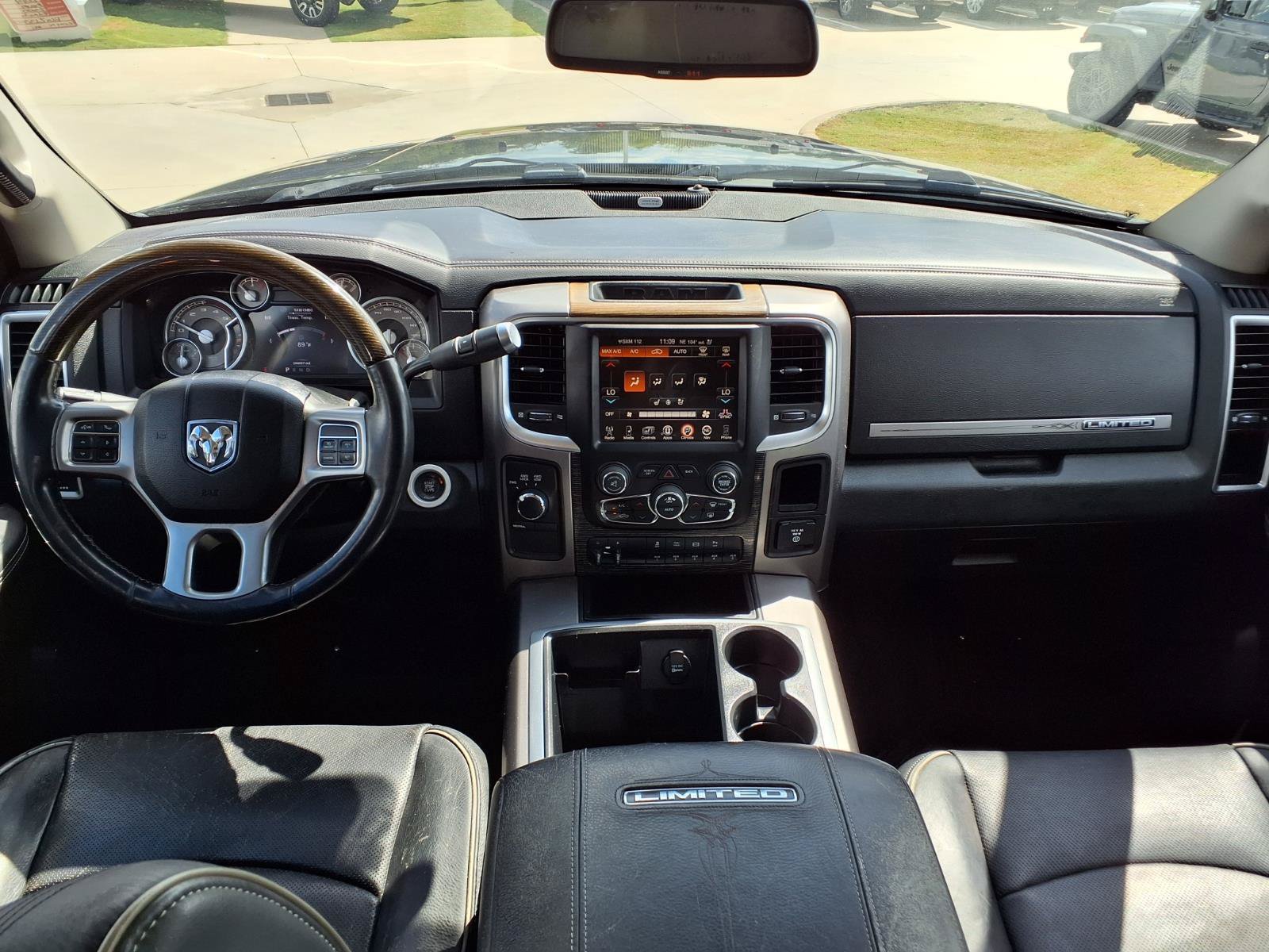 Used 2014 RAM 2500 Limited AWD/4WD image 9
