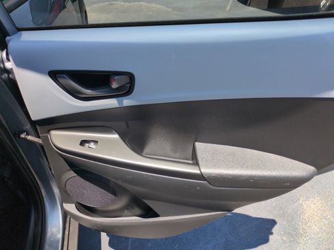 Used 2020 Hyundai Kona SEL FWD image 18
