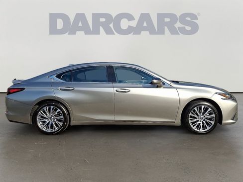 Used 2021 Lexus ES 350 w/ Premium Package image 7