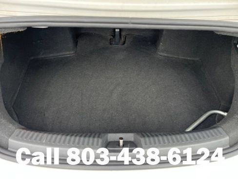 Used 2013 Volkswagen Beetle 2.0T FWD image 29