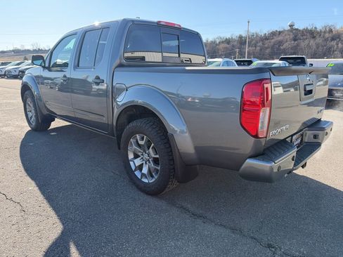 Used 2021 Nissan Frontier SV image 7