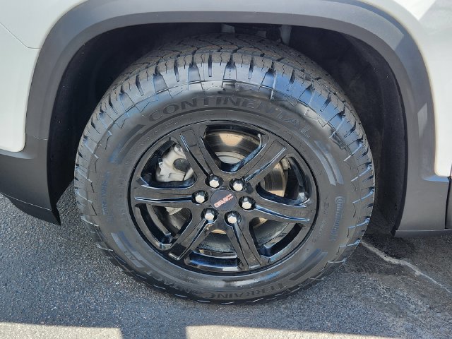 Used 2023 GMC Acadia AT4 w/ Technology Package AWD/4WD image 22
