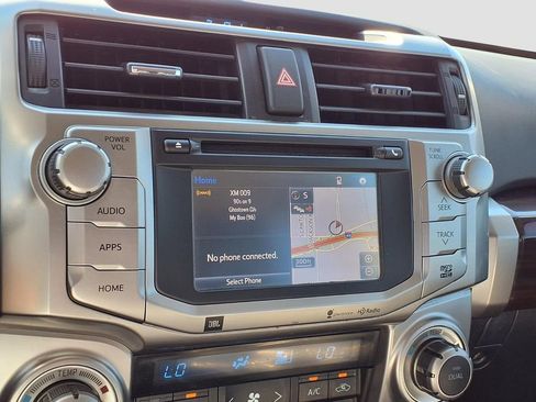 Used 2015 Toyota 4Runner Limited image 9